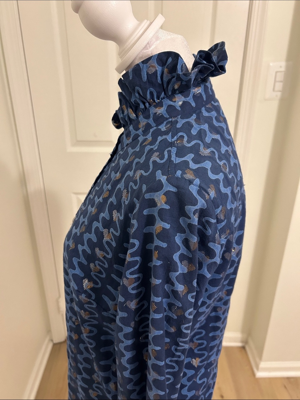 Oliphant Zig Zag Metallic Heart Button Down Cotton Blouse Size Small Nomad Blue - Picture 3 of 7